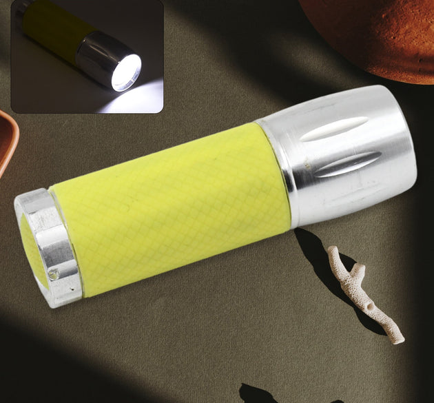 Portable Mini Torch / Flashlight LED Powerful High Lumens Pen Light Easy To Carry, Portable Pocket Compact Torch for Emergency 3 Battery operated (Battery not included / 1 pc)