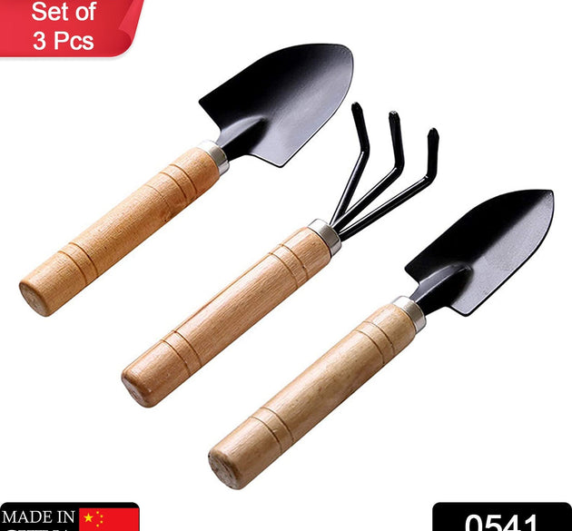 Small hand cultivator set, includes trowel and garden fork, perfect for gardening.