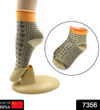 Classic soft socks with skin-friendly material