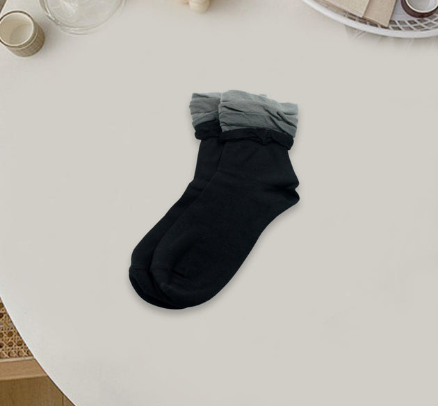 Breathable thickened socks for comfort and style