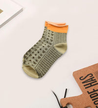 Classic socks with thickened material for added comfort