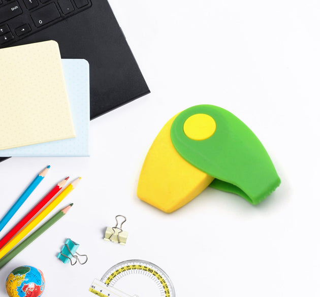 Fun, dust-free kids' eraser for creative activities