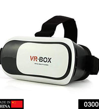 Adjustable VR headset for smartphones