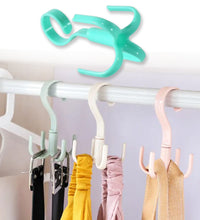 Purse rack for handbags with rotating feature.