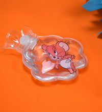 Small water bag for relieving menstrual cramps.