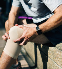 Comfortable knee cap for sports