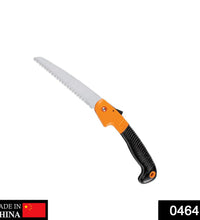 Compact folding saw for pruning and woodwork.