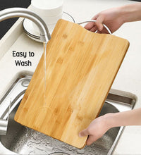 Wooden chopping board with holder