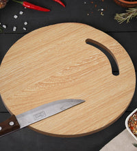 Wooden chopping board with juice groove