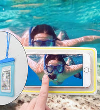 Waterproof mobile pouch for underwater use