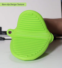 Heat-resistant potholder made of silicone in various colors