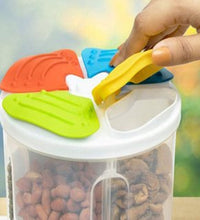 Plastic food storage container with 4 airtight sections