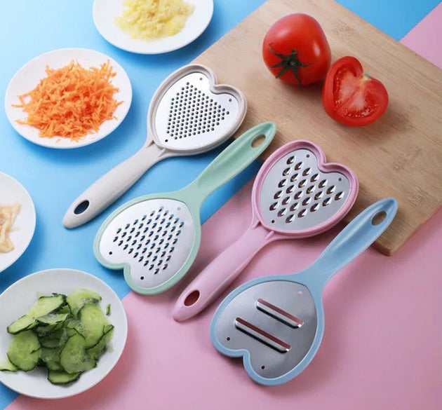 Heart grater set for kitchen use