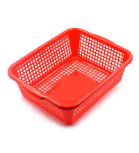 Medium plastic dish rack for washing fruits and vegetables, ideal for kitchen use.