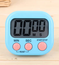 Large digital timer for cooking and baking