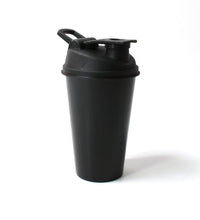 BPA free shaker bottle, leak-proof flip lid, ideal for protein shakes and pre-workout drinks.