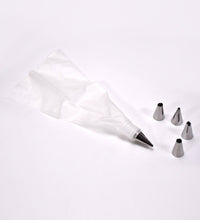 Stainless steel cake decorating nozzle set