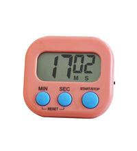 Digital kitchen timer with clear display