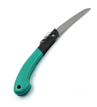 Folding pruning saw, designed for cutting wood, bone, and PVC, useful for gardening and hunting.