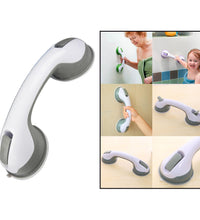 Practical handle for easy door handling.