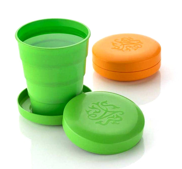 Portable folding travel cup with lid, ideal for kids and camping