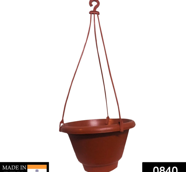 Hanging flower pot with rope