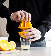 Home-use citrus hand juicer