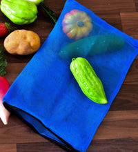 Food storage bag with zipper for vegetables and fruits