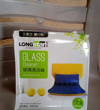 Glass cleaning tool with double-sided pads, focusing on its design for efficient cleaning of window surfaces