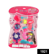 Makeup vanity toy suitcase for girls in multicolour