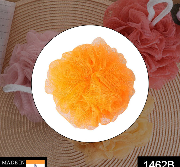 Round loofah bath sponge for body scrubbing