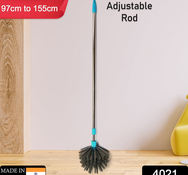 Cobweb brush with extendable handle