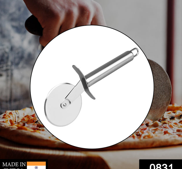 Stainless steel pizza and pastry cutter for kitchen use