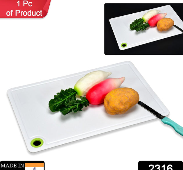 Plastic chopping board for fruits and vegetables