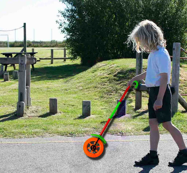 Kids push toy with single wheel and two lights