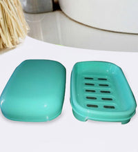 Covered soap dish, ideal for keeping soap dry and accessible.