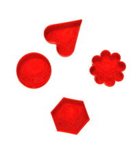 Set of 4 cookie cutters, heart, round, star, flower shapes.