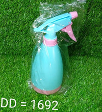 Home & garden spray bottle for various needs.