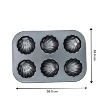 Non-stick baking tray with 6 slots