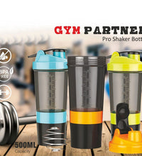 Protein shake bottle with secure lid