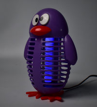 Bug zapper lamp with cartoon design, front view