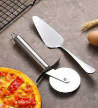 Sharp stainless steel cutter for precise pizza slicing