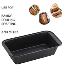 Practical non-stick baking tray for everyday baking.