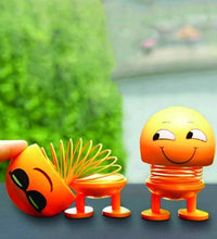 Smiling face spring doll emoticon