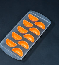 Silicone ice trays with lid, flexible for easy ice release