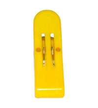 Plastic double pin clips for cloth drying with secure grip.