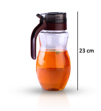 Sleek and functional oil container with narrow nozzle