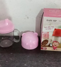 Lightweight baby mug, leakproof and safe for kids