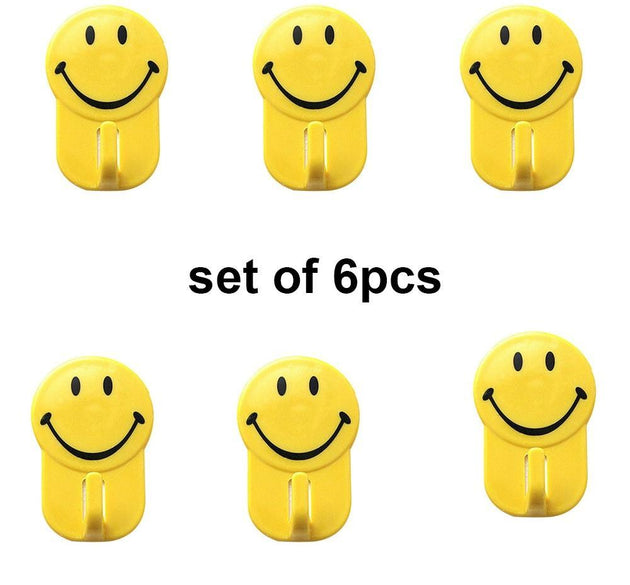 Smiley face hooks with 1 kg capacity