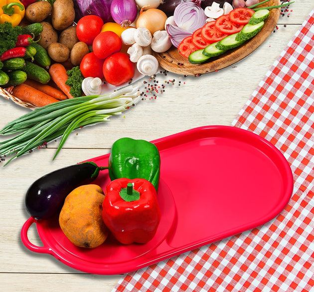 Plastic chopping tray for kitchen use